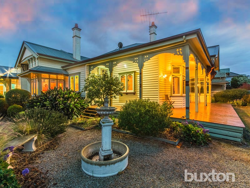 7 Balmoral Crescent, Rippleside, Vic 3215 Property Details