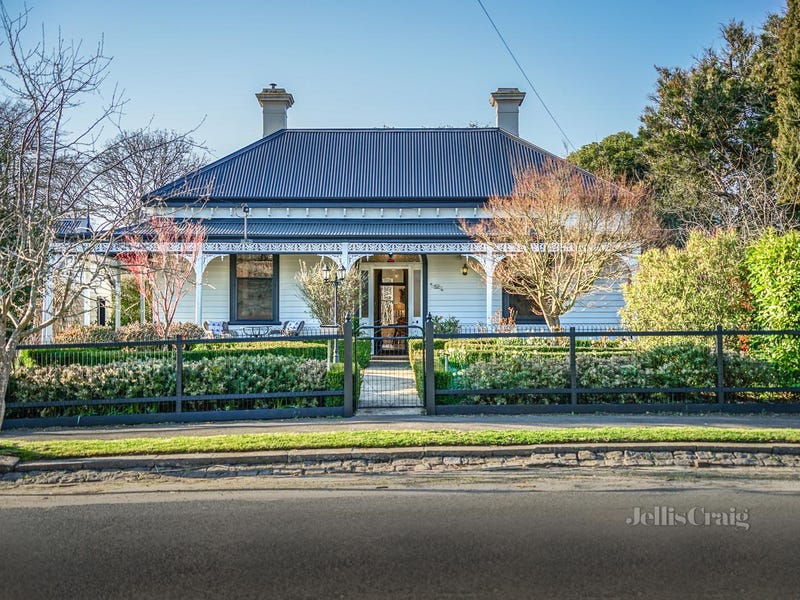 32 Simpson Street, Vic 3444 Property Details