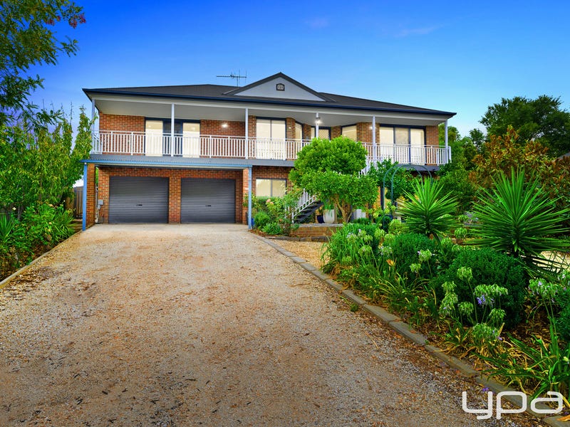 12 McLeod Drive, Darley, Vic 3340 Property Details