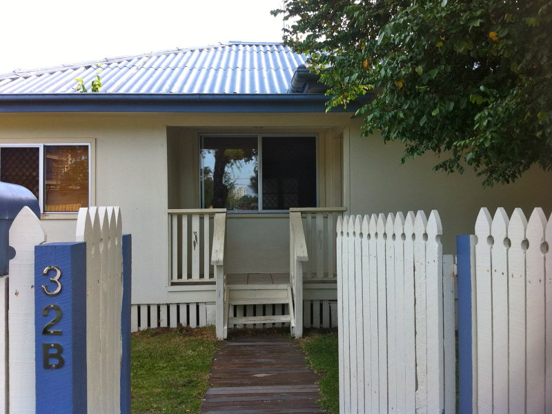 32B Robert Street, Labrador, QLD 4215