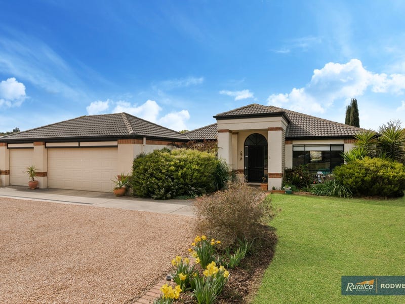 7 Wilkie Drive, Kilmore, Vic 3764 Property Details