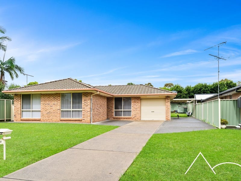 9 Nash Place, Currans Hill, NSW 2567