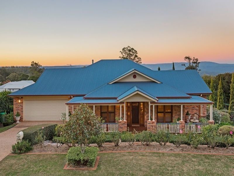 32 Windemere Terrace Mount Lofty Qld 4350 Property Details