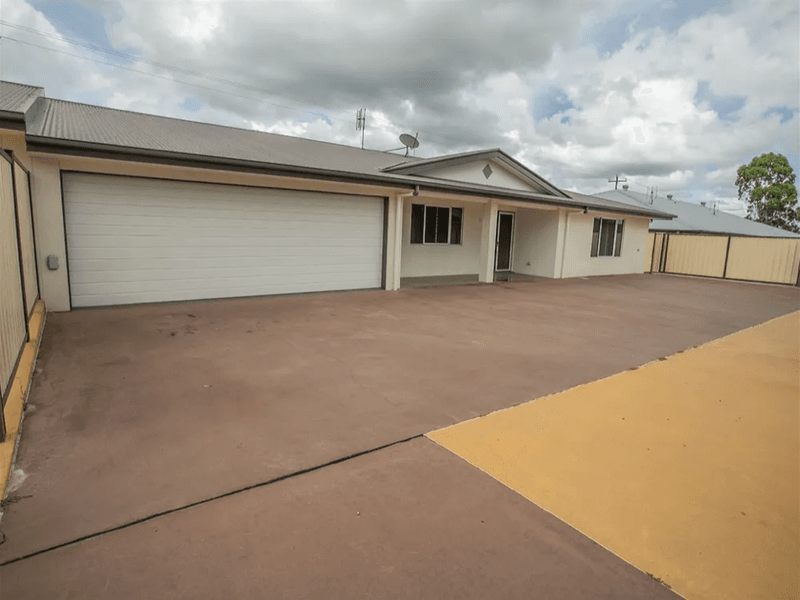 8/24 Pine Street, Miles, Qld 4415 Property Details