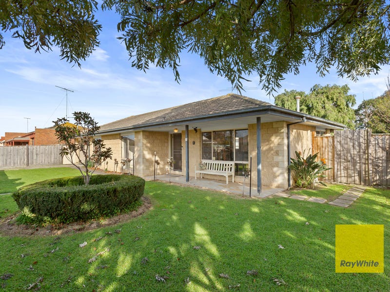 2 Melba Close, Moolap, Vic 3224 House for Sale