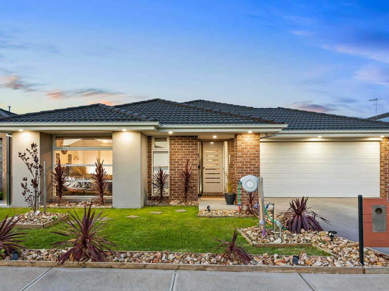 117 Moxham Drive, Clyde North, VIC 3978 - realestate.com.au