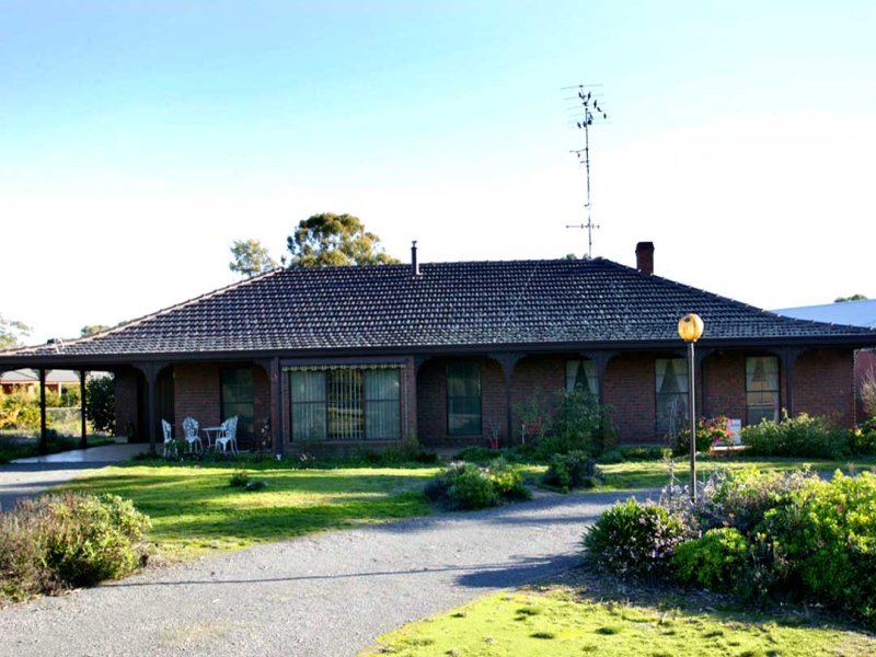 49 Shiffner Street Violet Town, Euroa, Vic 3666 Property Details
