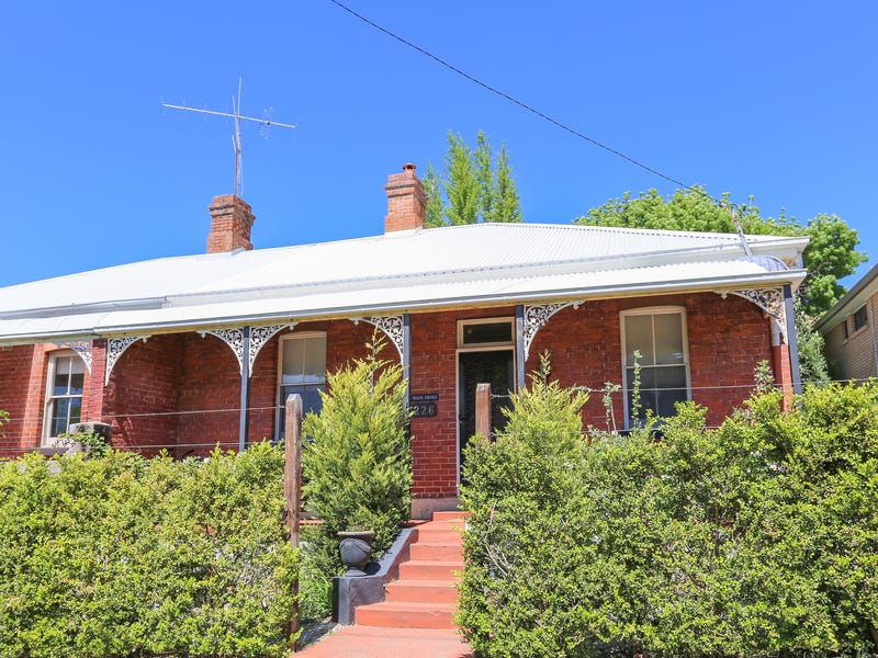 226 Lambert Street, Bathurst, NSW 2795 Property Details