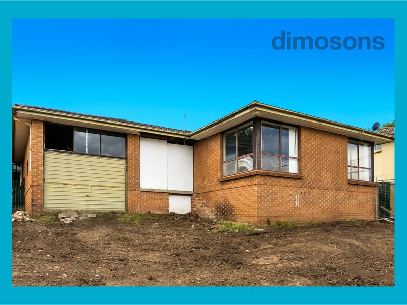 54 Springfield Avenue, Figtree, NSW 2525