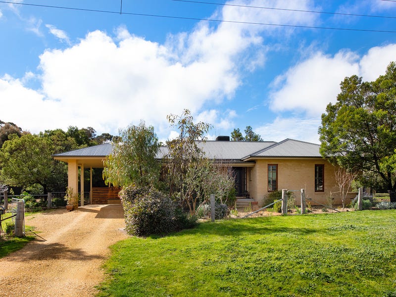 49 Panmure Street, Newstead, VIC 3462