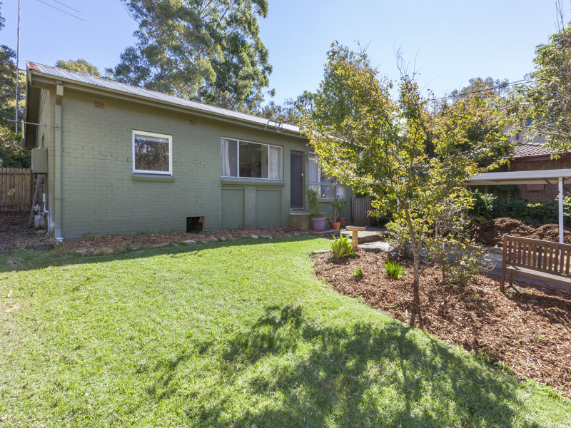 18 Beauford Street, Woodford, NSW 2778 Property Details