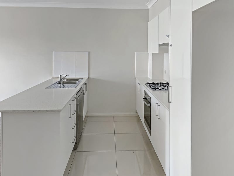 19/1 Glenmore Ridge Drive, Glenmore Park, NSW 2745