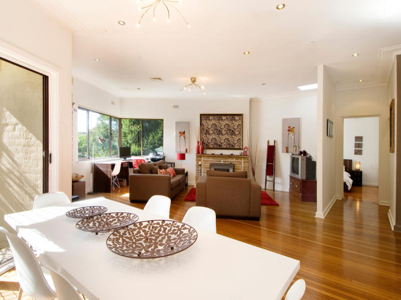 24 Currie Road, Forestville, NSW 2087 Property Details