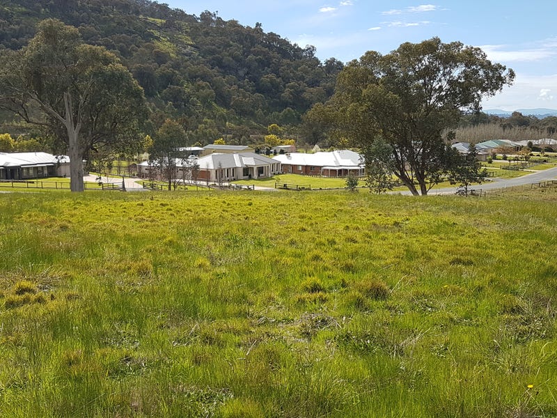 27 Lambourn Drive, West Wodonga, VIC 3690