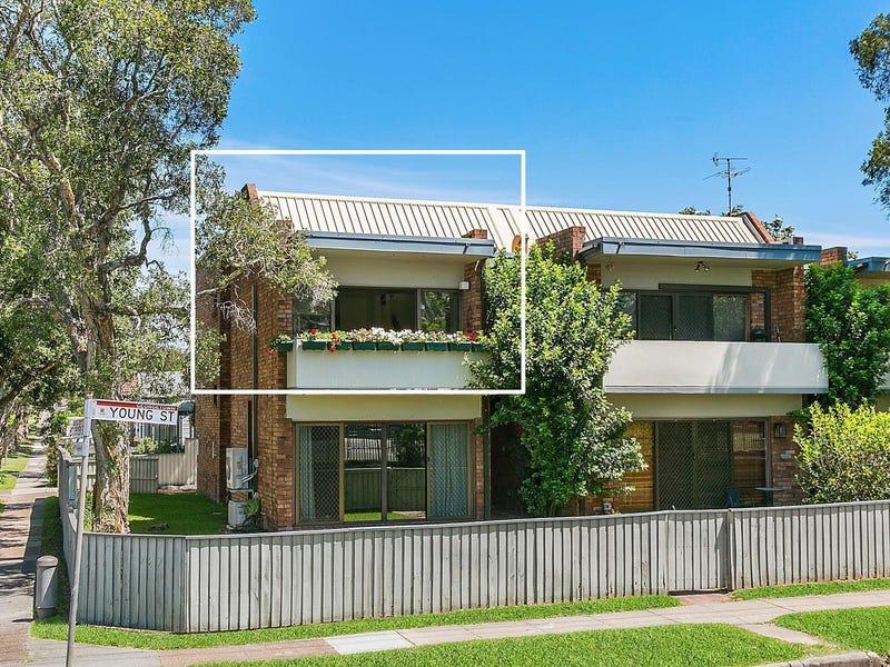 4/11 Young Street, NSW 2298 Property Details