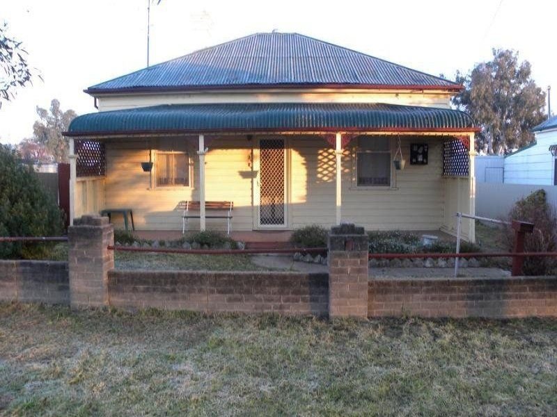 3 Short Street, Harden, NSW 2587 Property Details