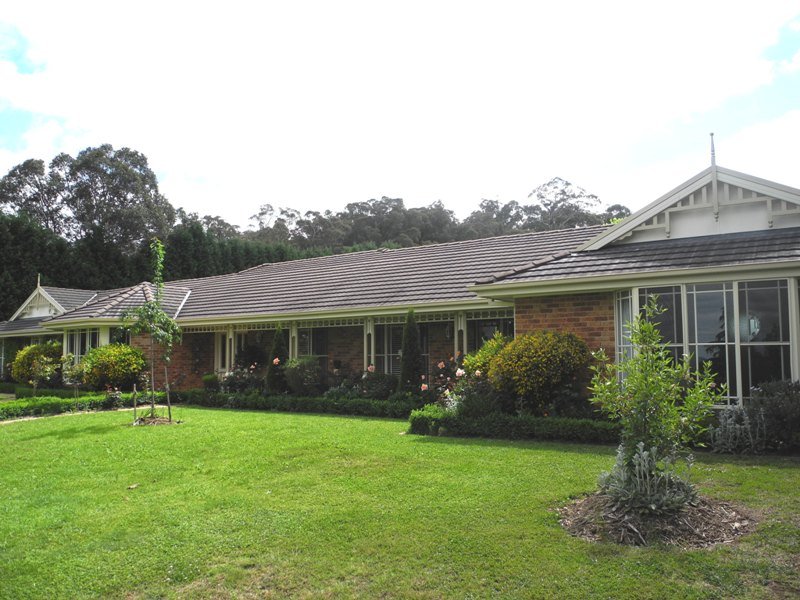 9 Carisbrooke Row, Bowral, NSW 2576