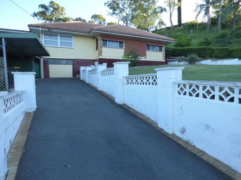 1 McLauchlan Street. Bartholomew & Co Real estate, Boonah, Qld 4310