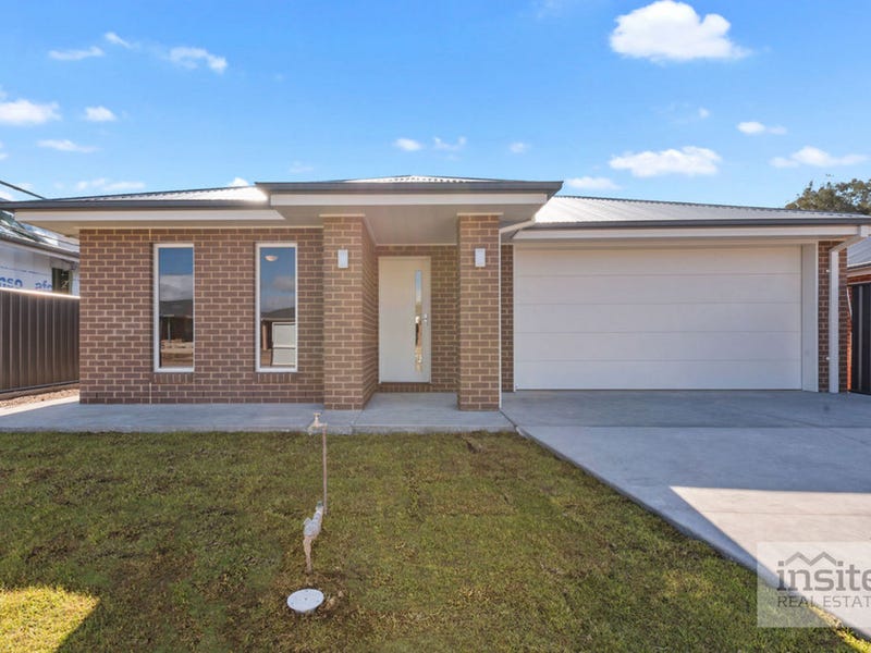 35 Currawong Drive, Wangaratta, Vic 3677 - Property Details