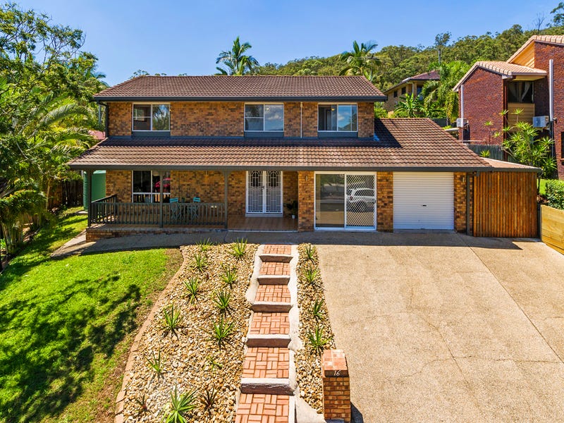 16 Raymore Court, Carindale, Qld 4152 Property Details