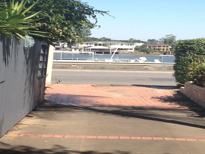 3/264 Kingsford Smith Drive, Hamilton, Qld 4007 Property Details