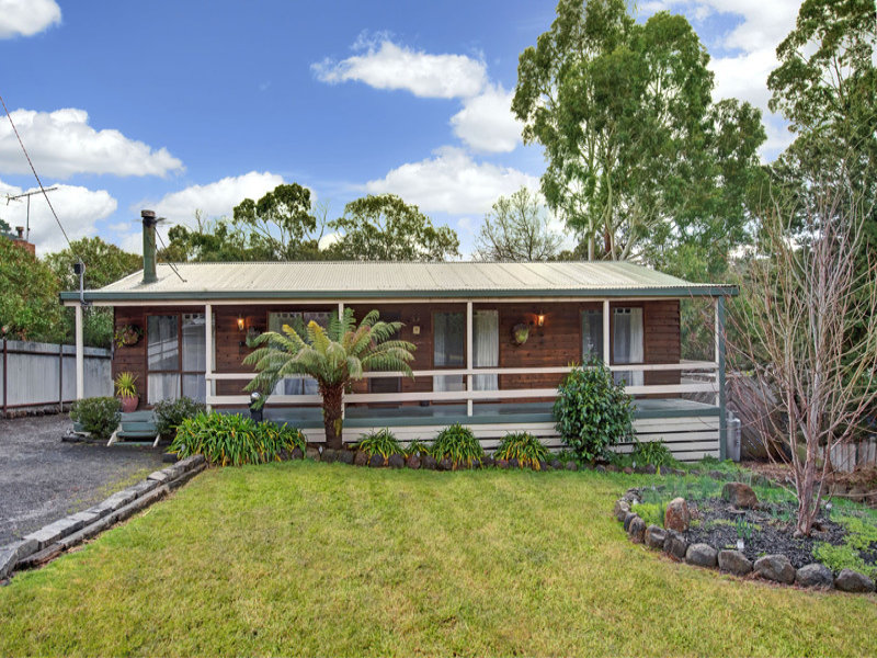 38 AFFLECK STREET, Wandong, Vic 3758 Property Details