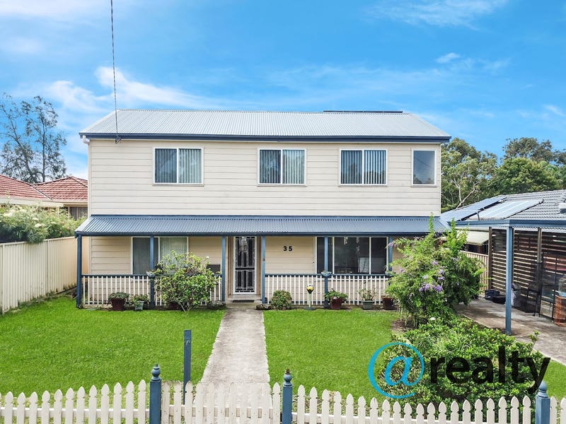 35 Chelmsford Road, Charmhaven, NSW 2263