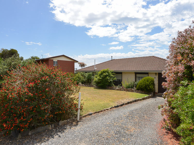 36 Dodson Road, Encounter Bay, SA 5211