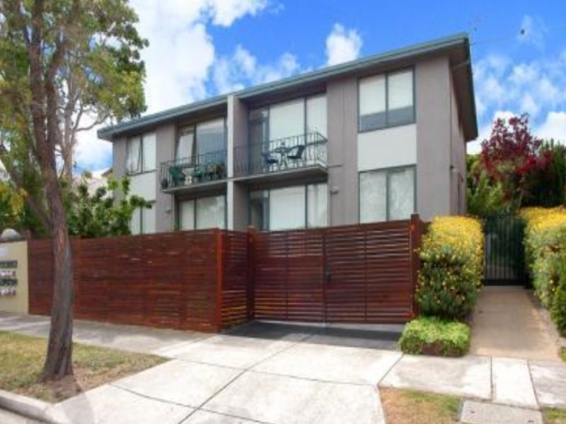 1/105 Flinders Street, Thornbury, VIC 3071