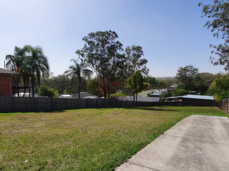 6 William Street, Blackstone, QLD 4304