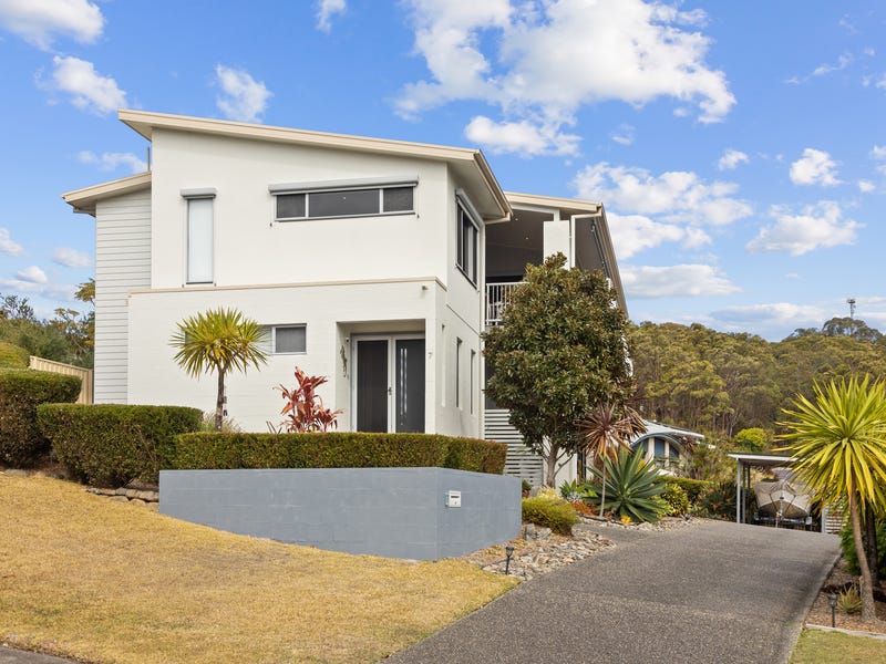 7 Goorie Place, South West Rocks, NSW 2431
