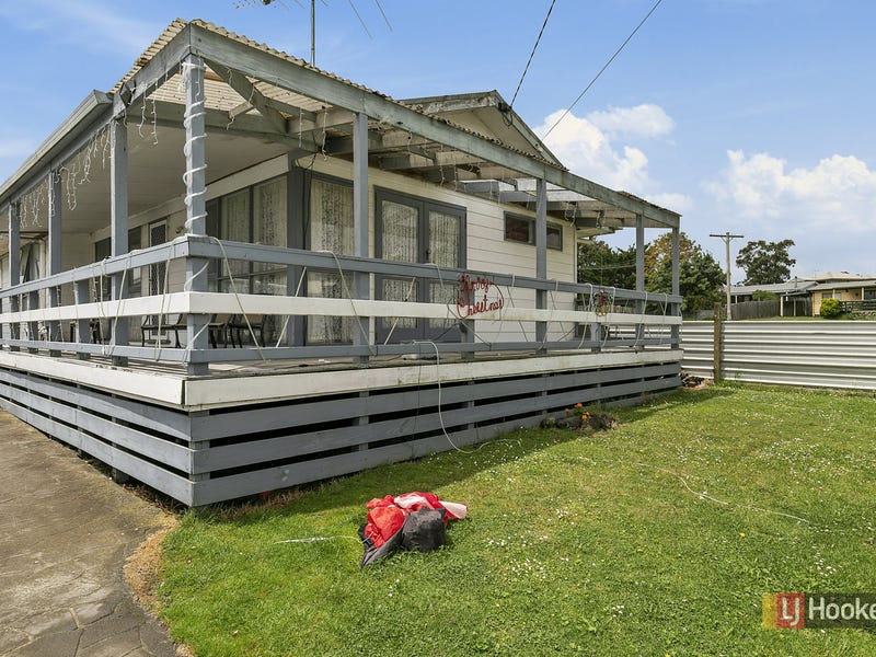 21 Kallay Drive, Pioneer Bay, Vic 3984