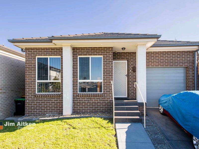 6 Fishburn Street, Jordan Springs, NSW 2747