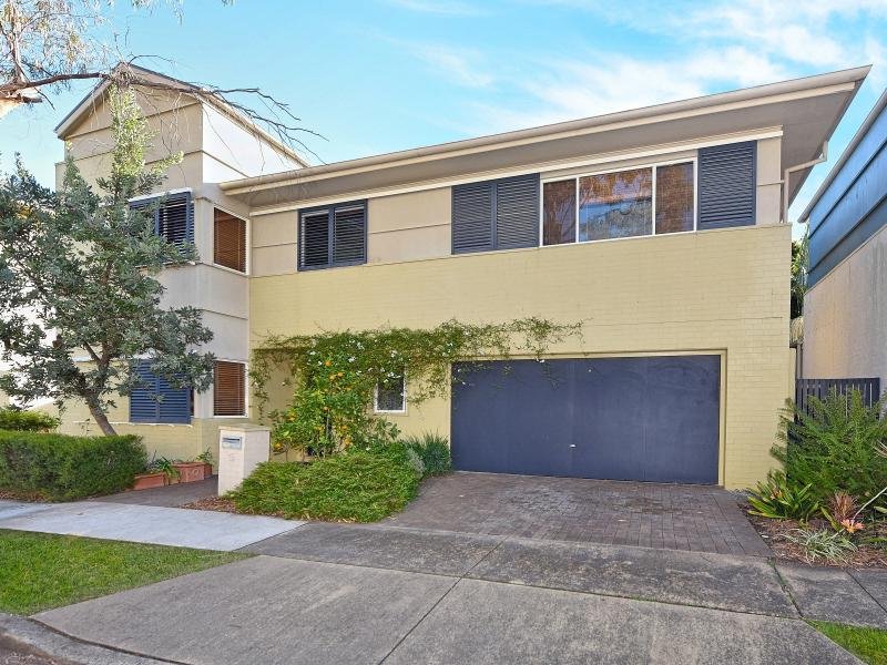 16 Manton Avenue, Newington, NSW 2127 Property Details