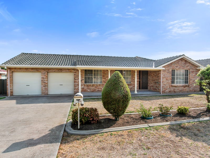 7 Links Avenue, Tamworth, NSW 2340 House for Sale