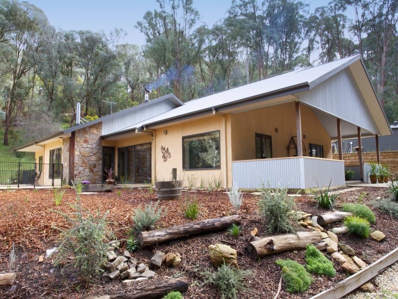 34 Meyland Road Porepunkah Vic 3740 Property Details