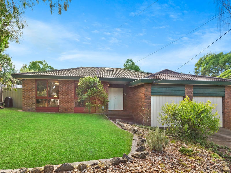 55 Strickland Drive, Wheelers Hill, VIC 3150
