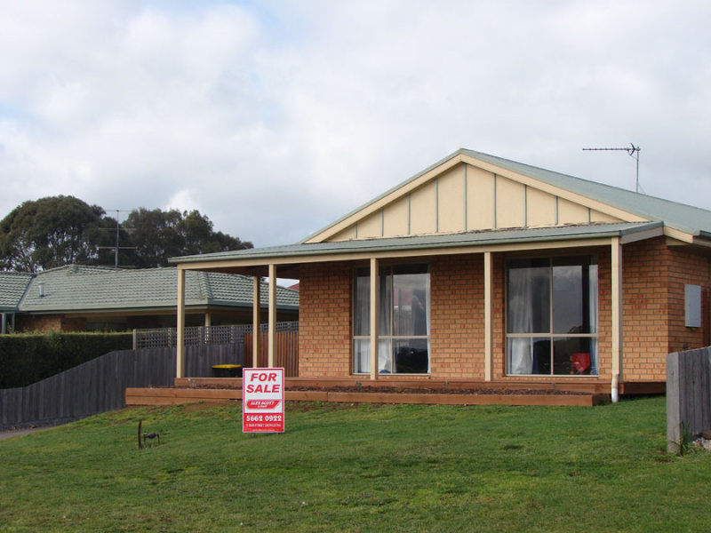 86a Parr Street, Leongatha, Vic 3953 Property Details