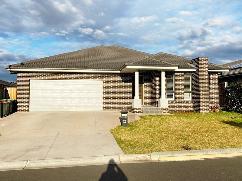 13 Joseph Wild Road, Carnes Hill, NSW 2171