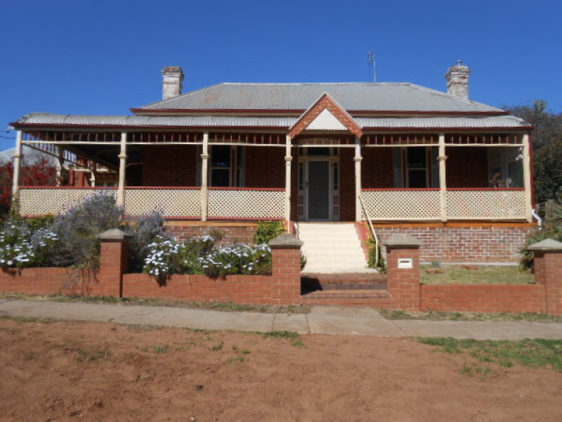 21 Gap Street, Parkes, NSW 2870