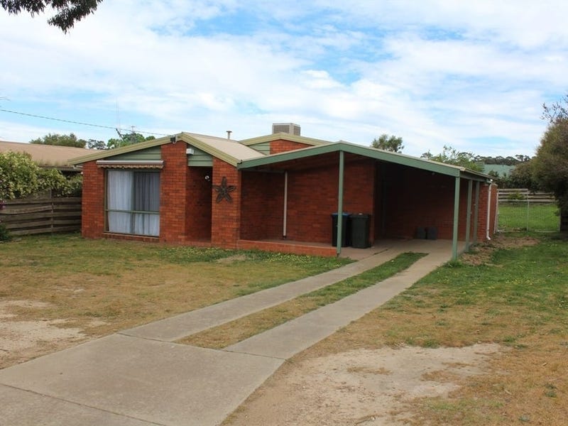 15 Queen Street, Kangaroo Flat, VIC 3555