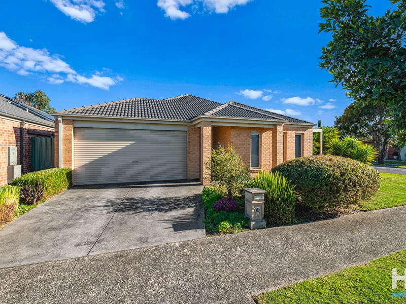 17 Moore Mews, Pakenham, Vic 3810 House for Sale