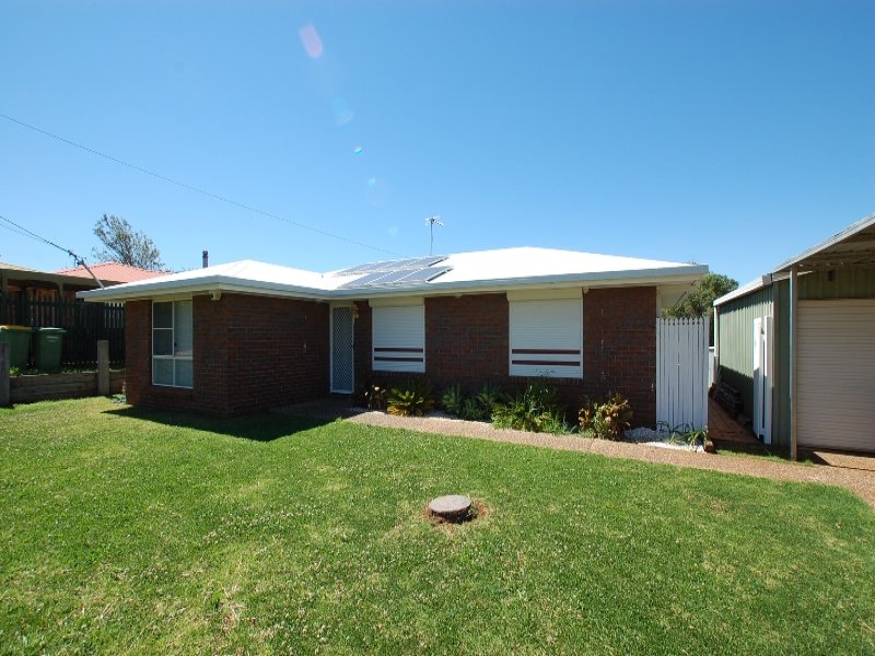 12 Maison Court, Wilsonton Heights, QLD 4350
