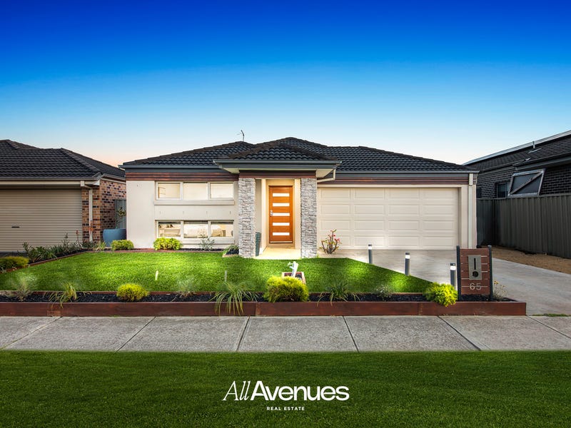65 Bradford Drive, Cranbourne East, VIC 3977