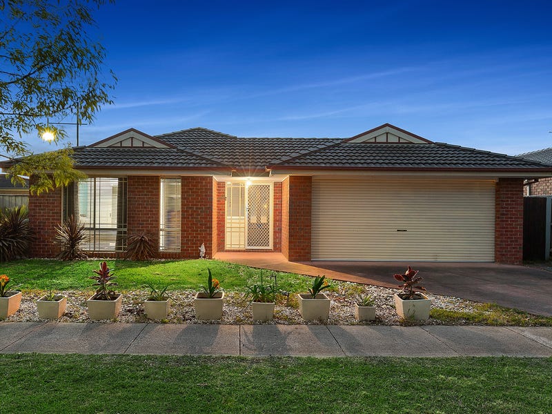 13 Broadleaf Way, Cranbourne, Vic 3977 House for Sale
