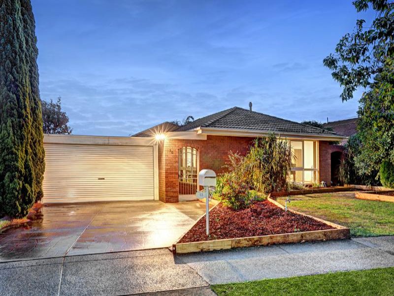 13 Tortice Drive, Ringwood North, VIC 3134