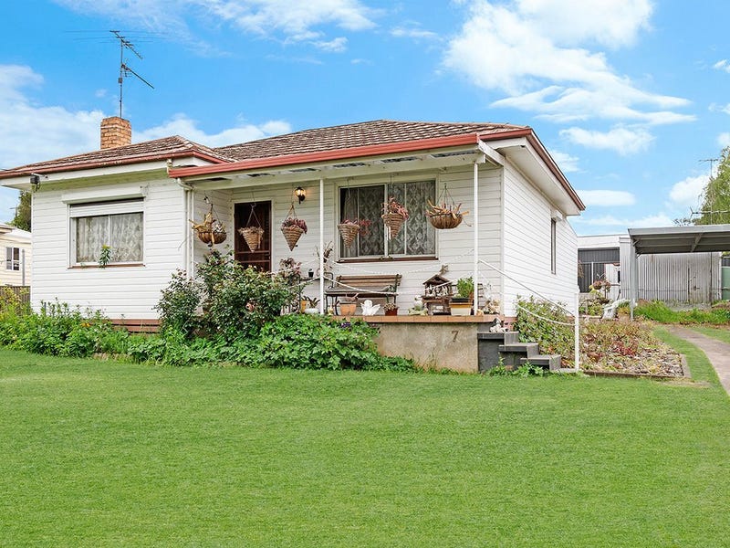 7 King Street, Hamilton, Vic 3300 Property Details