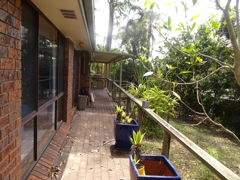 10 Blackbutt Street, Wyoming, NSW 2250