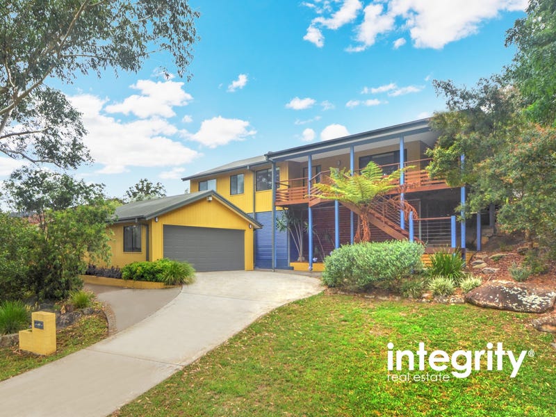 15 Nita Place Bomaderry Nsw 2541 Property Details