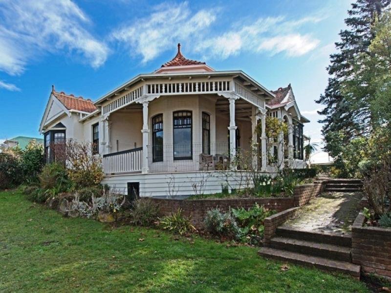 1 Lord Street, Sandy Bay, TAS 7005 1 Lord Street, Sandy Bay, TAS 7005